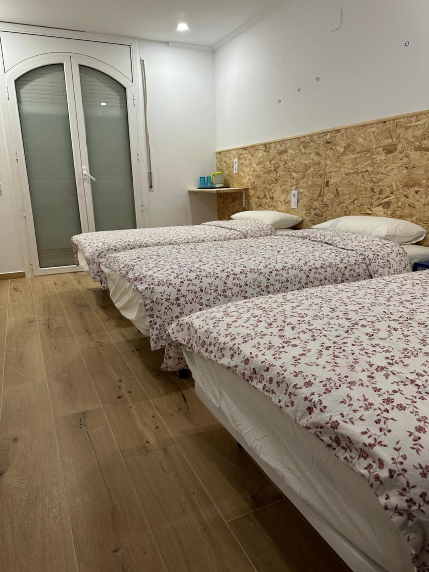 Fudodo舒适3 Beds Hotel L'Hospitalet de Llobregat Buitenkant foto