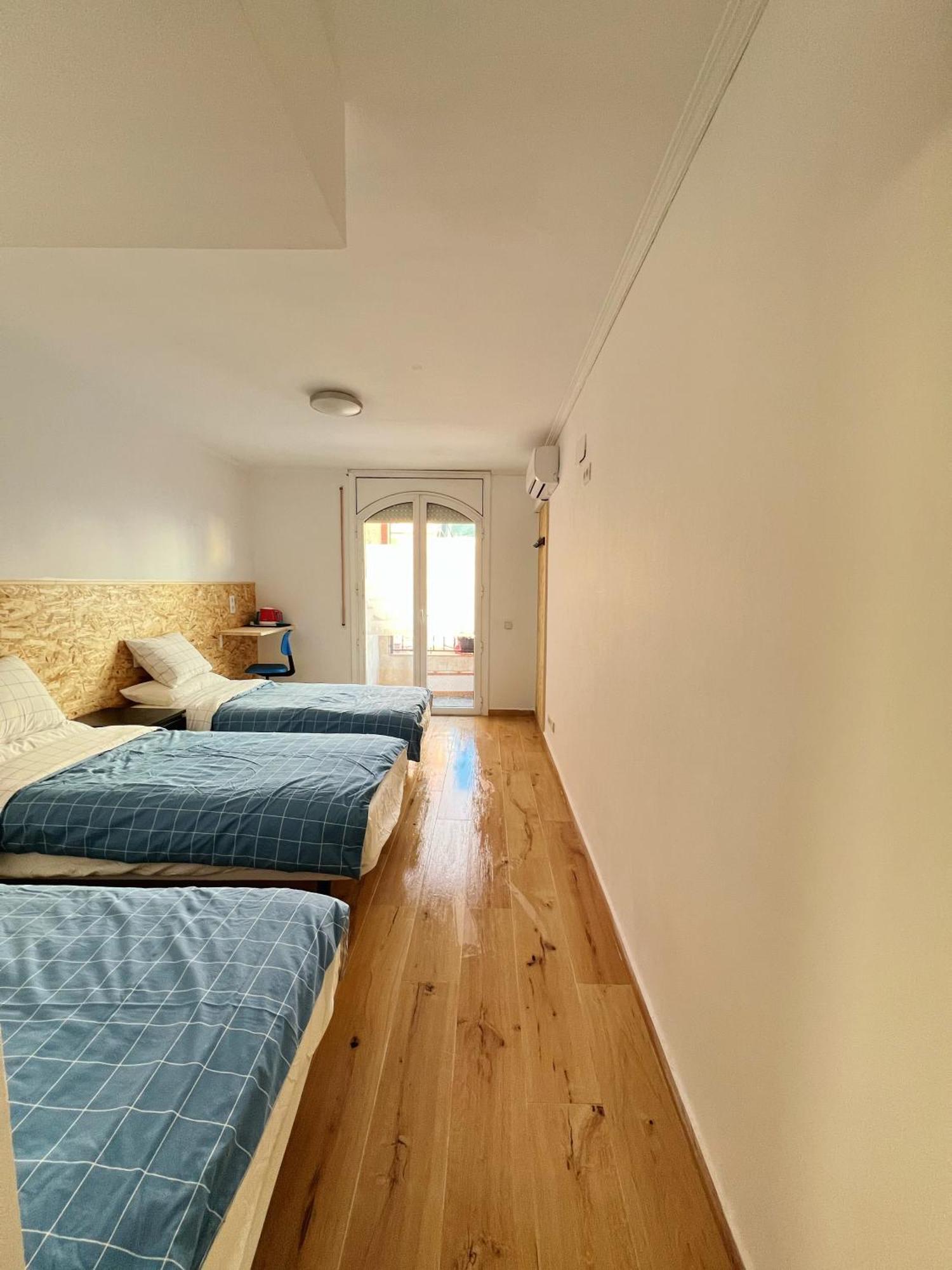 Fudodo舒适3 Beds Hotel L'Hospitalet de Llobregat Buitenkant foto